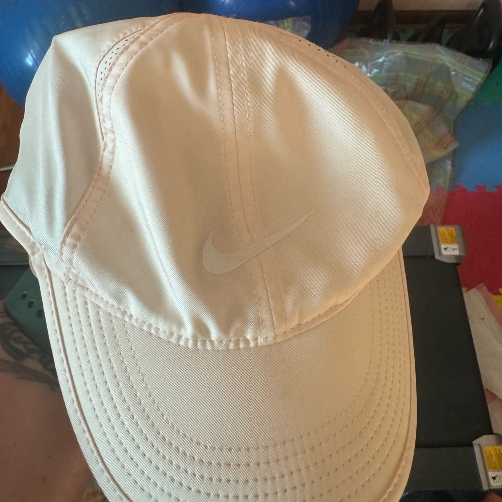 Nike dri fit hat